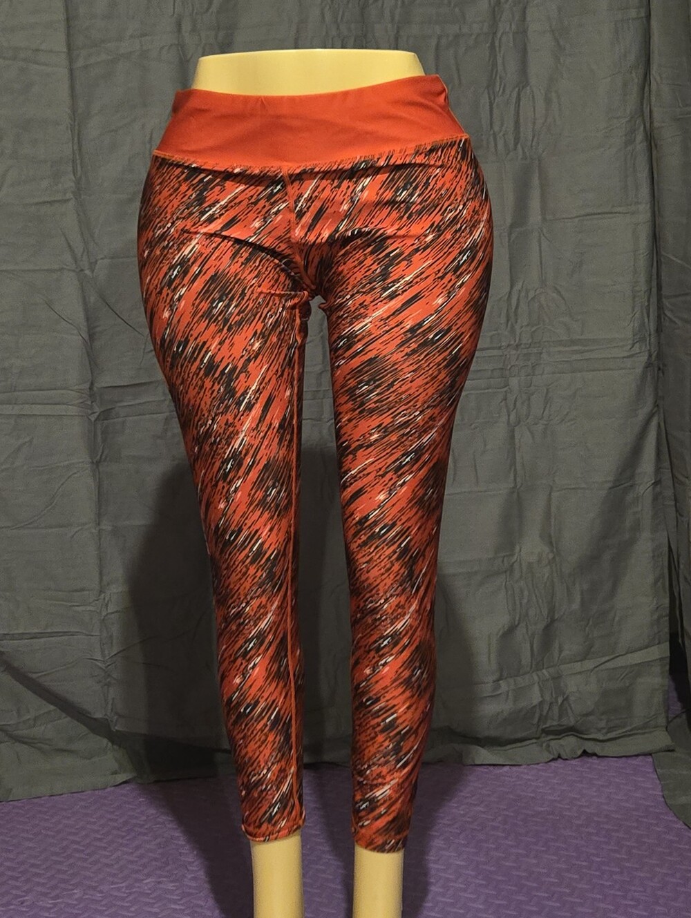 Chicago Blackhawk Red Patterned Womens Leggings